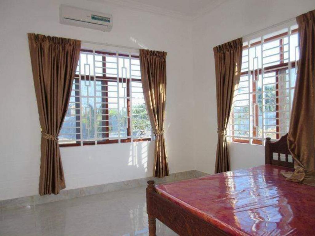 Villa For Rent in Kampot