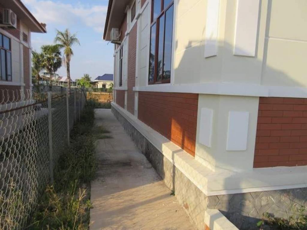 Villa For Rent in Kampot