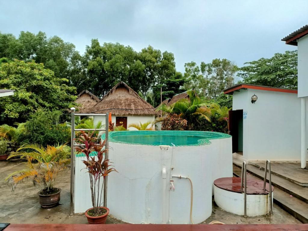 Bungalow For rent in Kampot