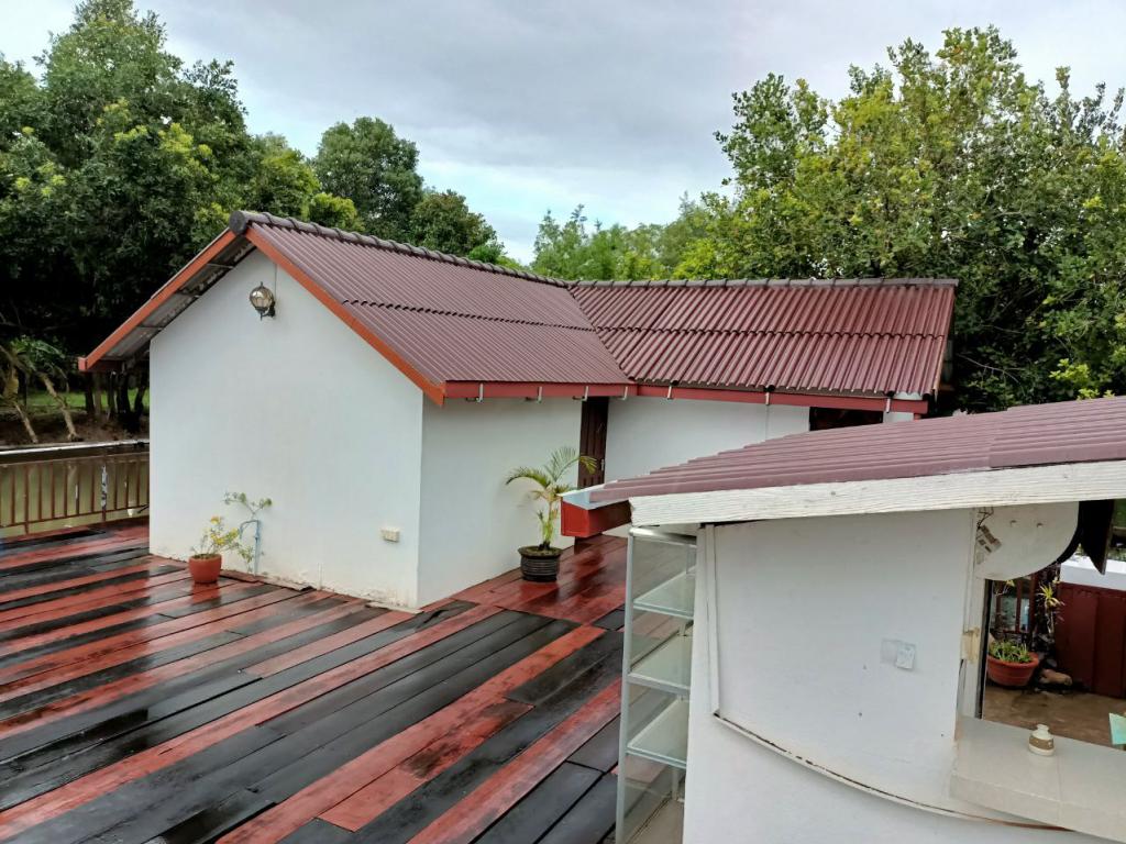 Bungalow For rent in Kampot