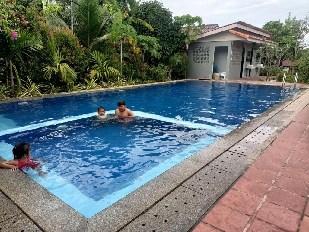 Bungalow For rent in Kampot