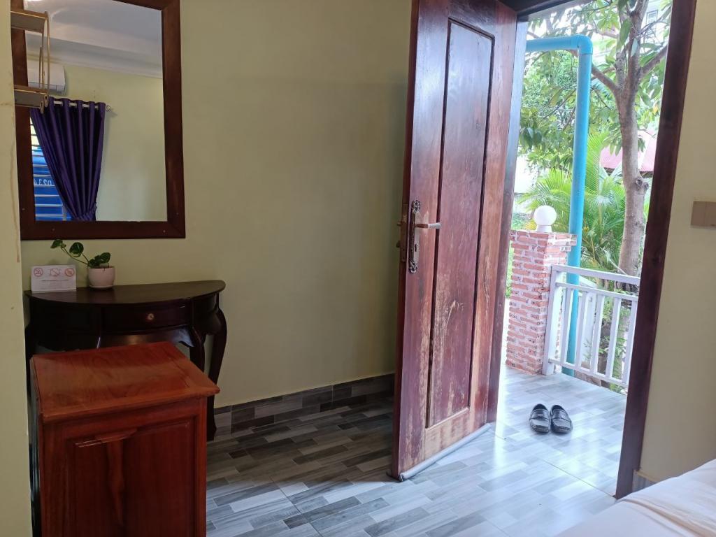 Bungalow For rent in Kampot