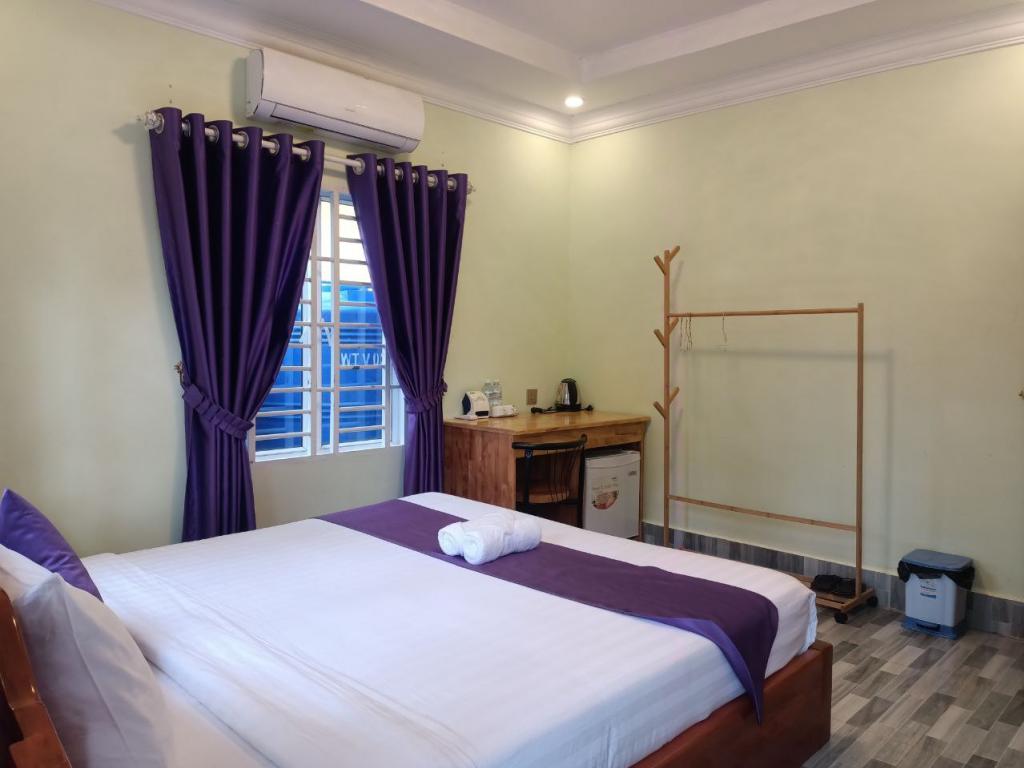 Bungalow For rent in Kampot