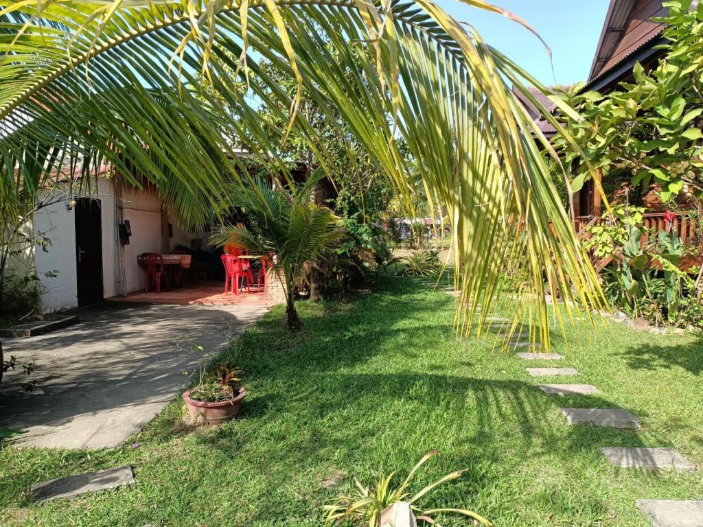 Bungalow For rent in Kampot