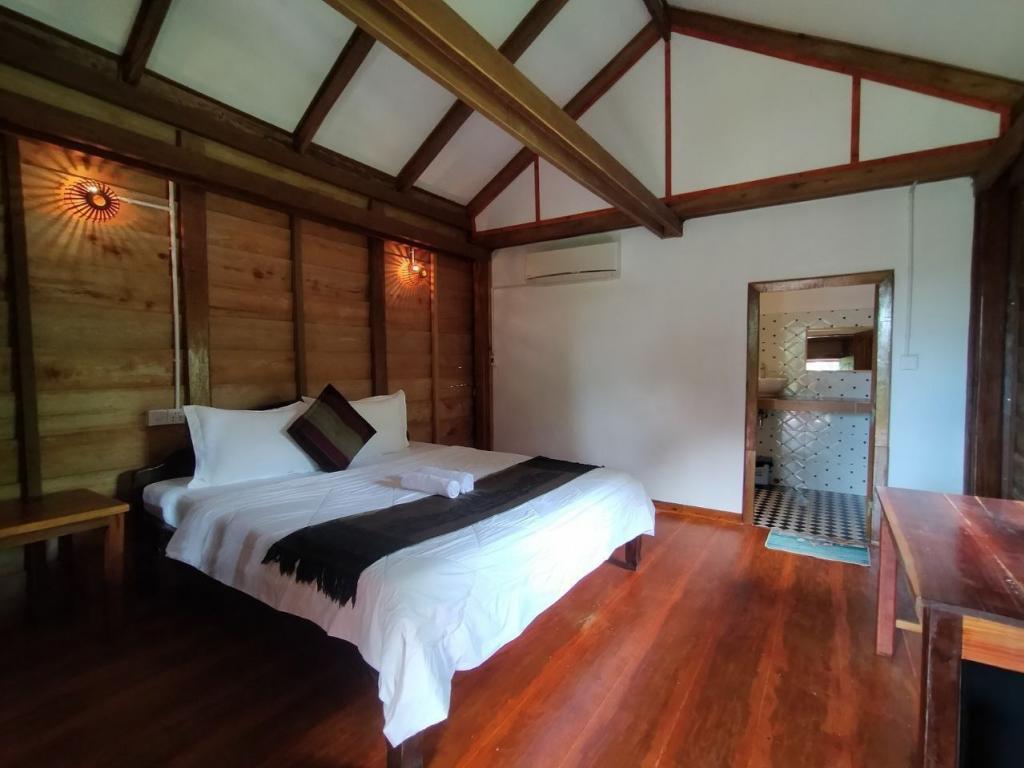 Bungalow For rent in Kampot