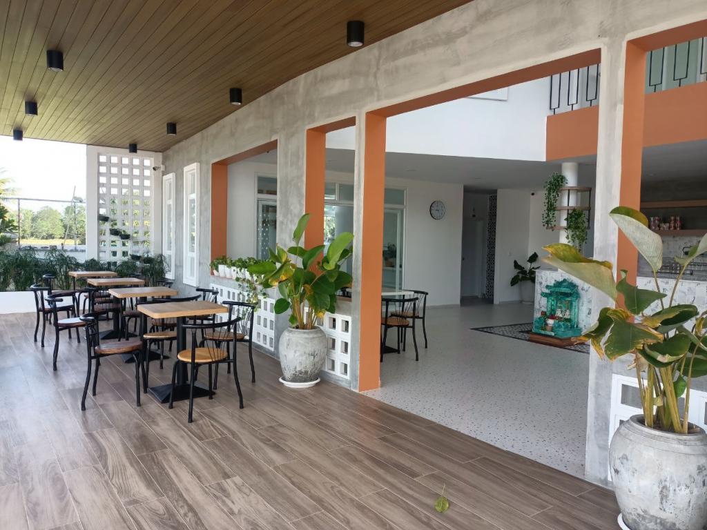 Bungalow For rent in Kampot